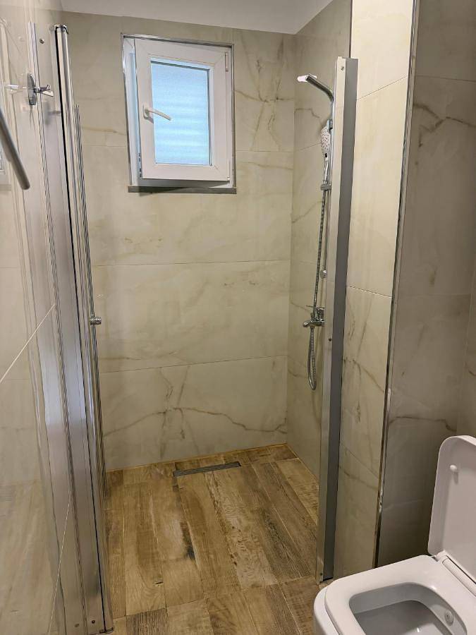 Deluxe Double Room with Balcony in Albanie