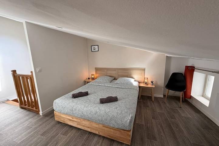Appartement entier, L'endormi 3 - Hypercentre - 10min de Jaude Tout à pied in Clermont-Ferrand, Parc naturel régional des Volcans d'Auvergne