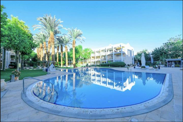 Gîte pour 5 personnes, avec balcon et piscine à Eilat - 3