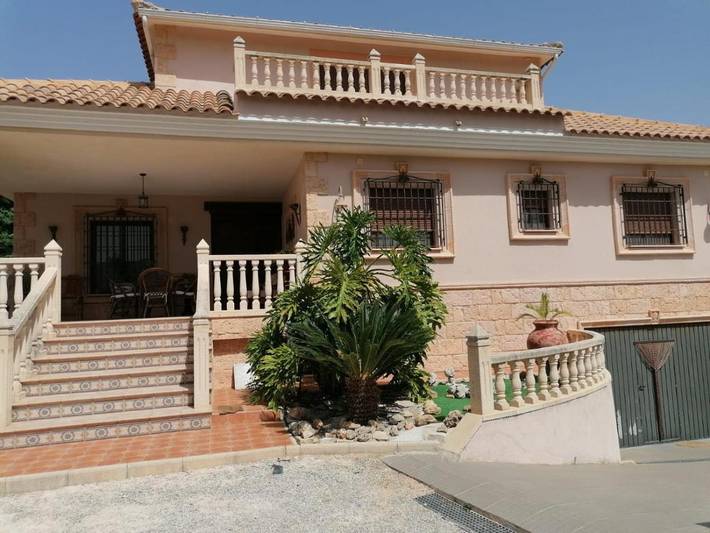 Chalet para 8 personas, con vistas y piscina además de jardín y terraza en Río Mula - 3