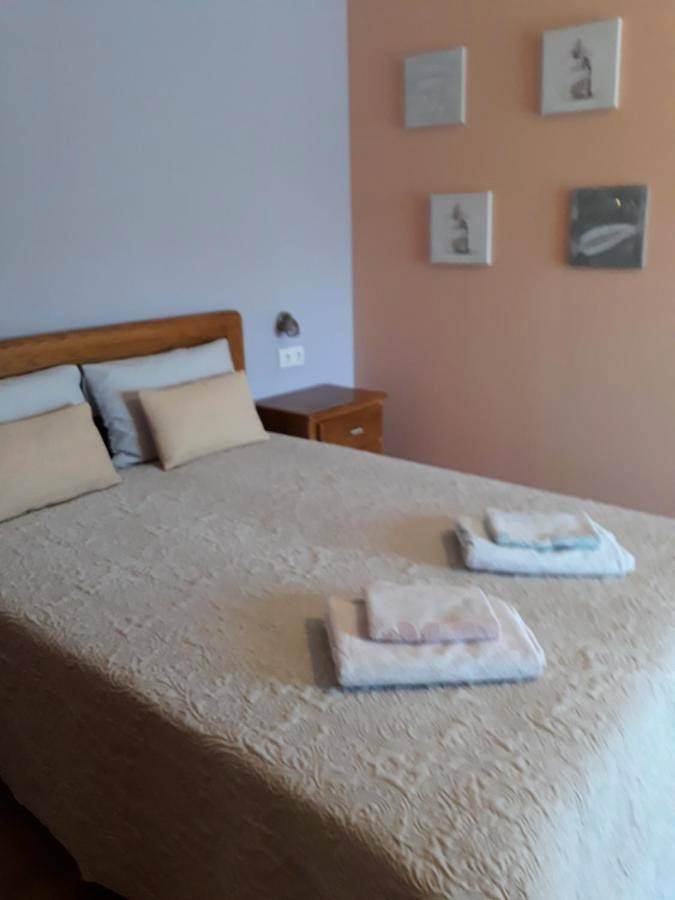 Appartement de vacances entier, Cynda´s home in Abraveses, District de Viseu