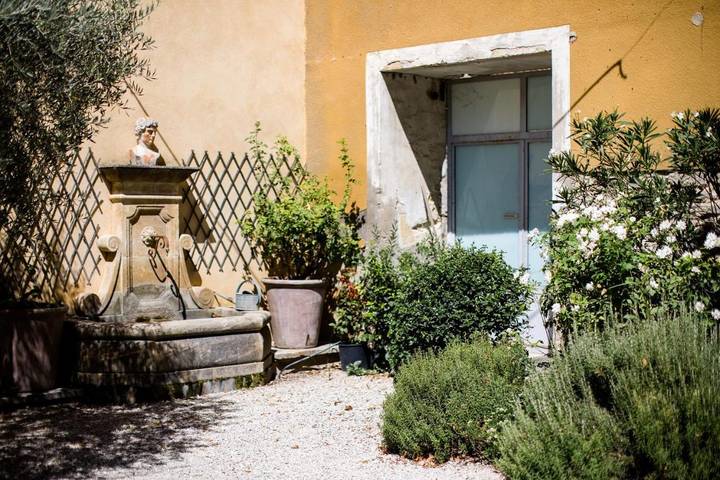 Maison d’hôte pour 3 personnes, avec piscine ainsi que jardin et vue à Châteauneuf-de-Gadagne - 3