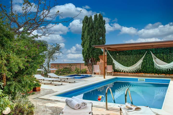 Villa pour 12 personnes avec terrasse in Sant'Agata sui Due Golfi, Massa Lubrense