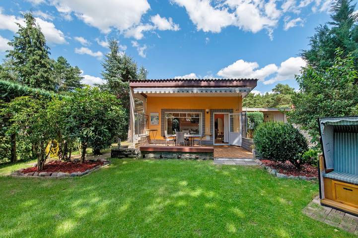 Bungalow für 4 Personen, mit Garten und Seeblick