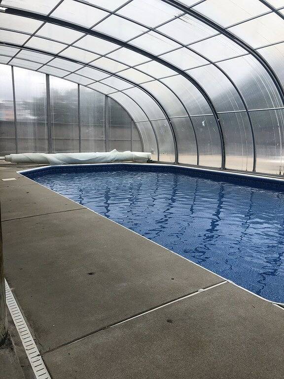 Ferienhaus für 30 Personen, mit Pool und Balkon - 1