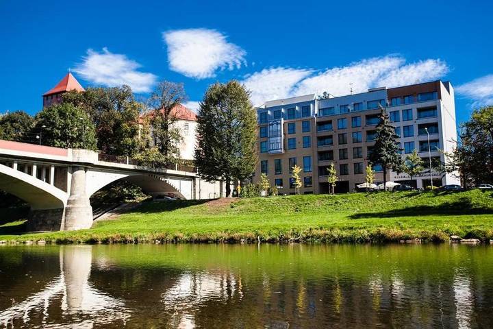 Apartament wakacyjny dla 6 osób, z Balkon i Taras oraz Basen i Widok w Oświęcim