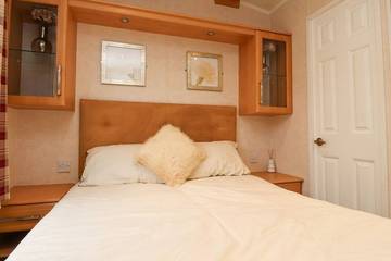 Static Caravan for 4 People in Lancashire, North West England, Photo 2