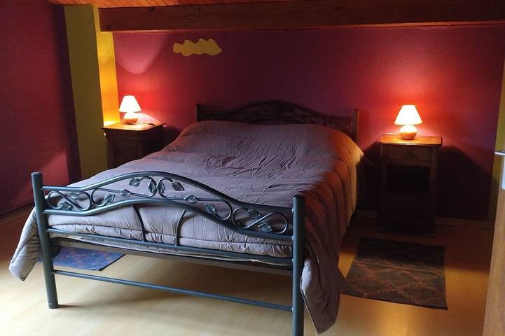 Location de vacances pour 5 personnes, avec jardin à Dommartin-lès-Remiremont - 2