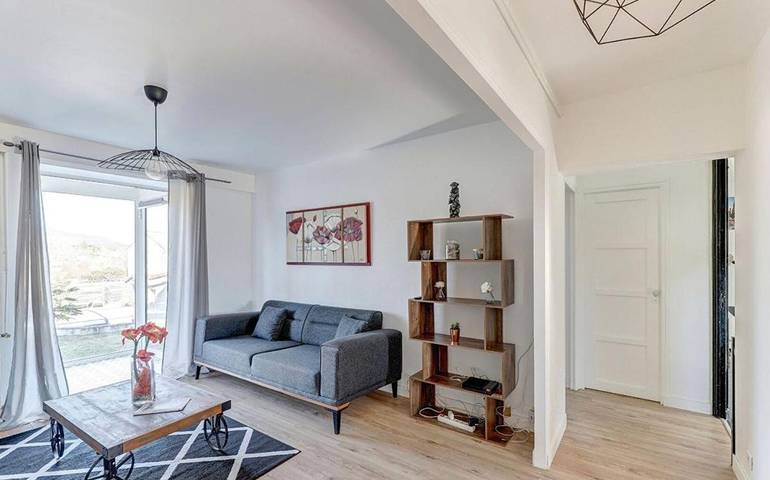 Gîte pour 6 personnes, avec piscine ainsi que jardin et vue à Cébazat - 3