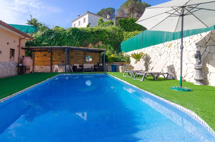 Casa rural para 7 personas, con jardín en Massanet de la Selva - 3