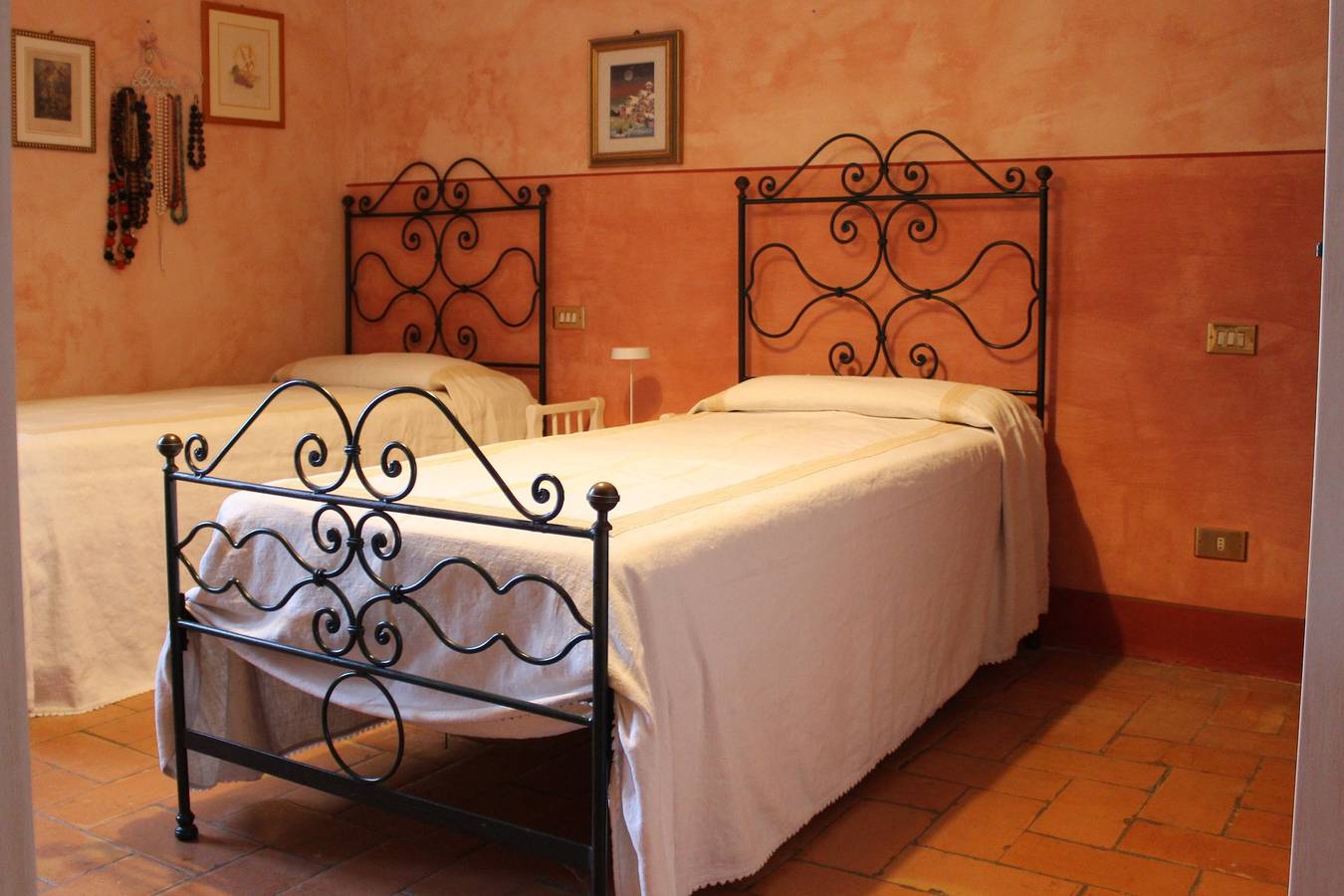 Casa de vacaciones 'Antica Casa del Borgo' con piscina, Wi-Fi y aire acondicionado in Perugia, Provincia de Perugia