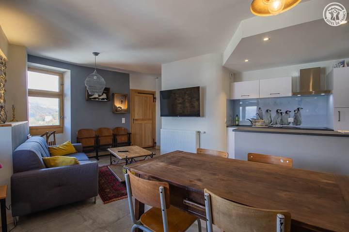 Gîte pour 4 personnes, avec terrasse à Albertville - 3