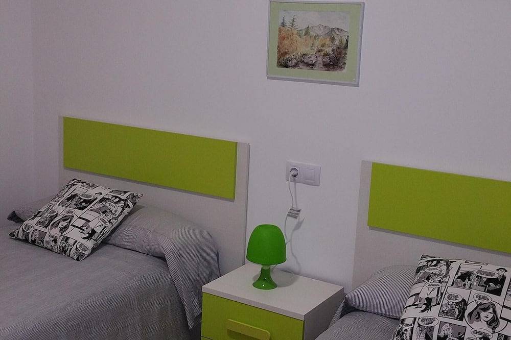 Apartamento entero, Descubrir y disfrutar en familia.<br>Mar - Monte y gastronomia in Riveira, Rias Baixas