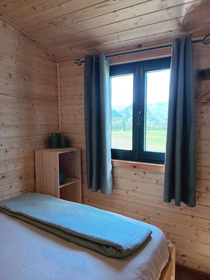 Chambre d’hôte pour 2 personnes, avec jardin ainsi que jacuzzi et balcon dans Hautes-Alpe - 2