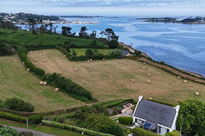Maison de vacances pour 4 personnes, avec terrasse et jardin, animaux acceptés