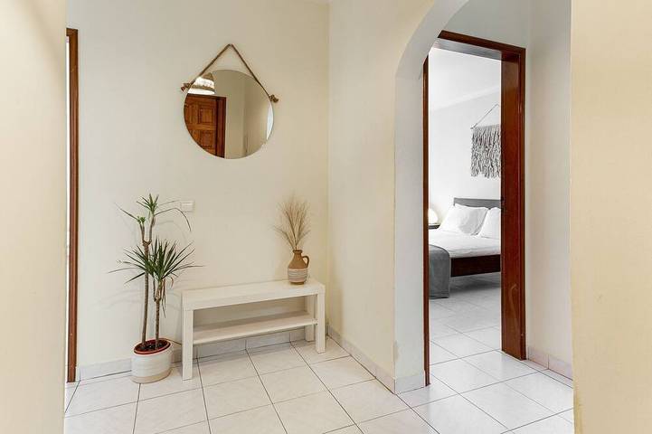Ganze Wohnung, 1 Bdr Infante Flat in Quarteira by LovelyStay in Quarteira, Faro Distrikt