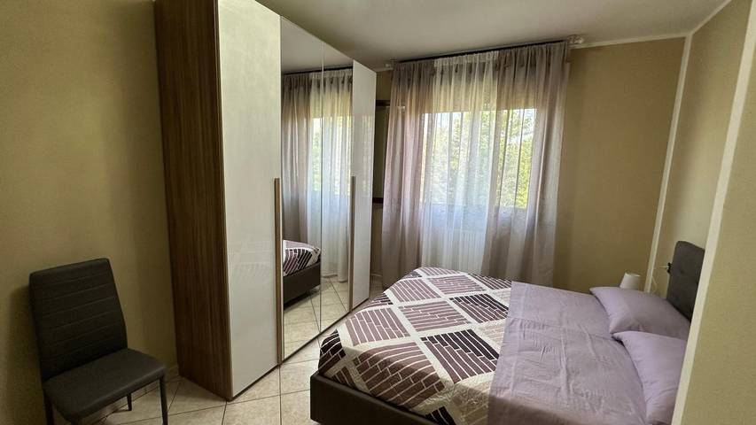 Entire apartment, Apartment 'Ely' with Private Terrace, Wi-Fi and Air Conditioning in Pioltello, Milan Province