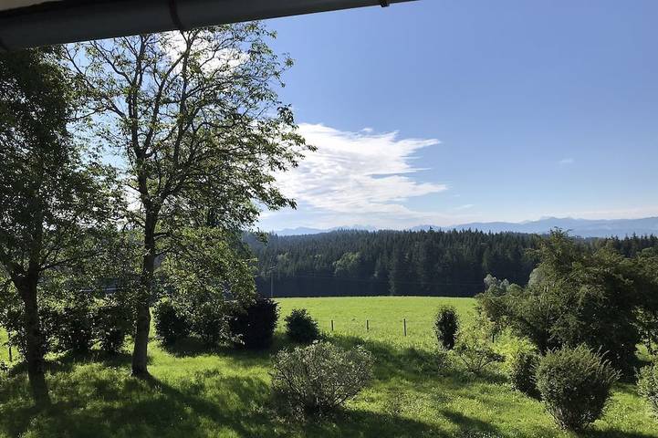 Ferienwohnung für 2 Personen, mit Terrasse und Garten in Buchenberg
