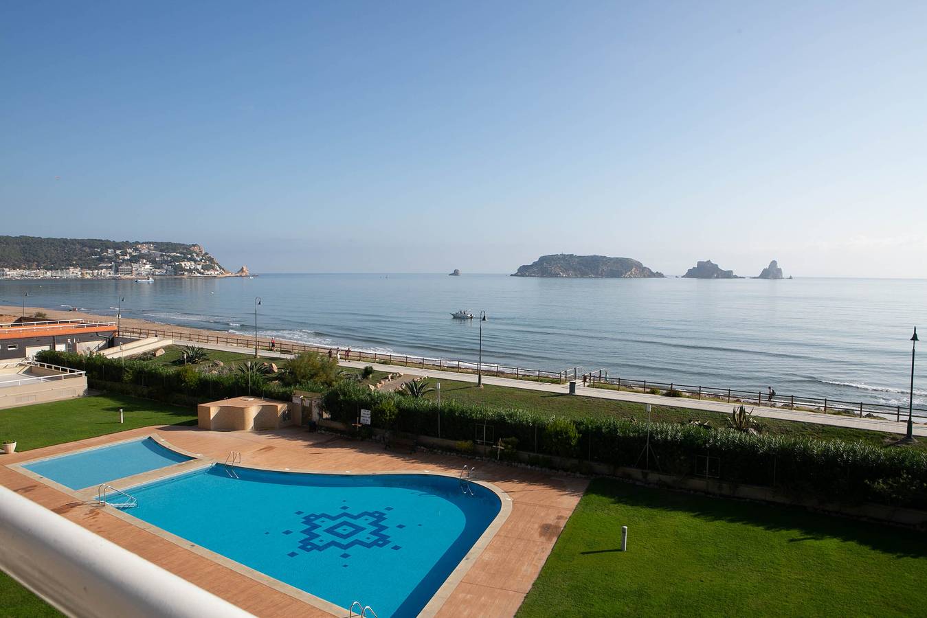 Apartamento entero, Apartment first line in Estartit in Els Griells, Costa Brava