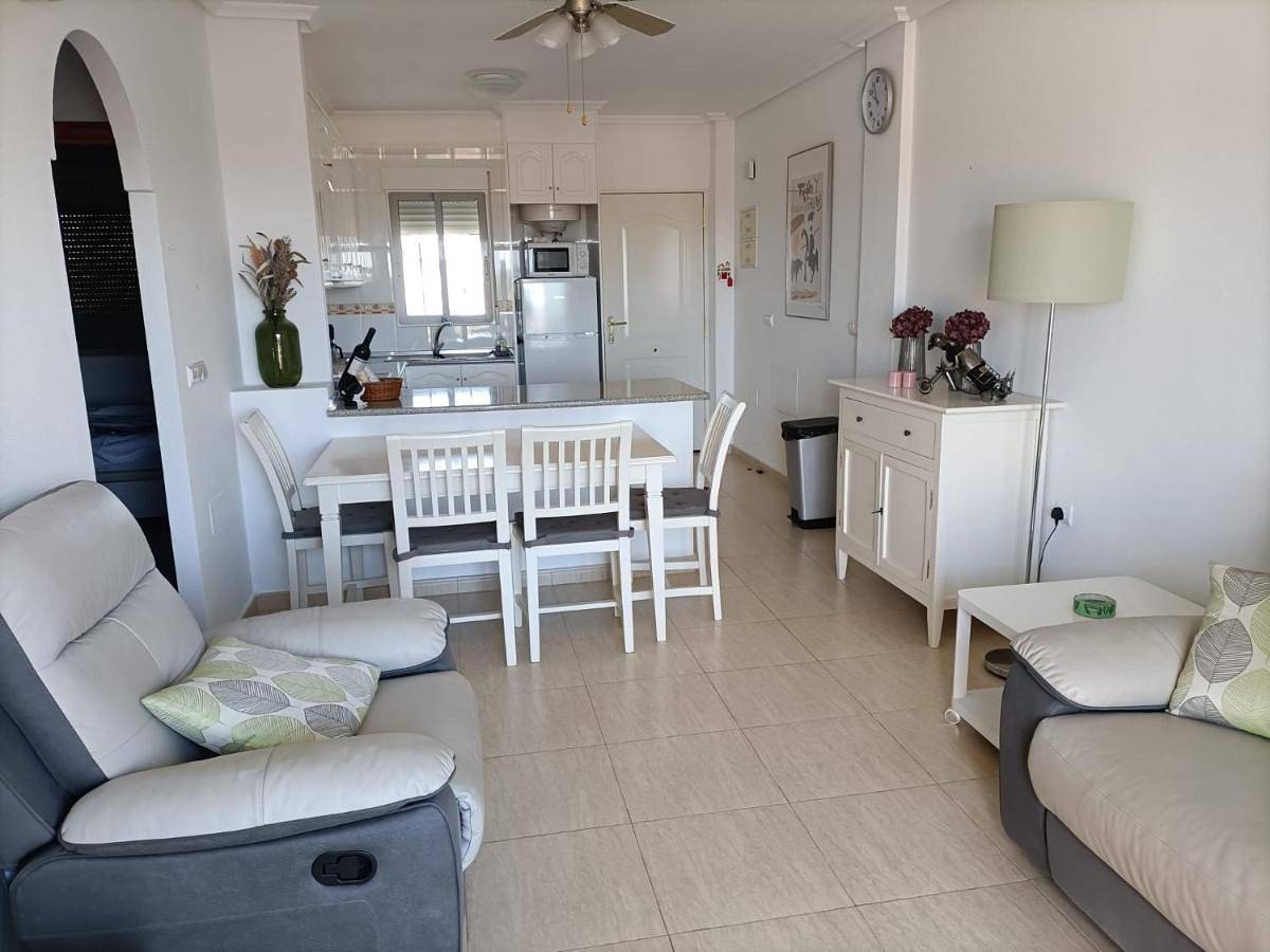 Ganze Wohnung, Two-Bedroom Apartment in Los Montesinos, Costa Blanca