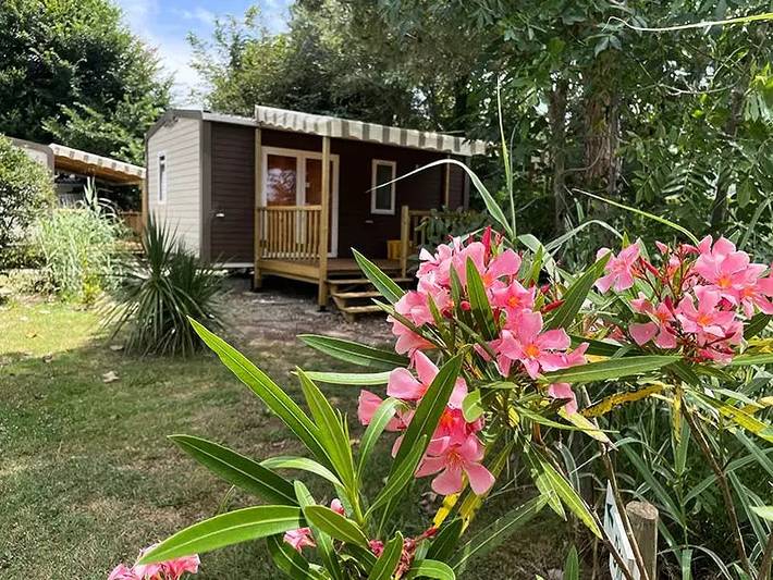 Camping pour 4 personnes, avec piscine et terrasse à Saint-Pierre-d'Oléron - 4