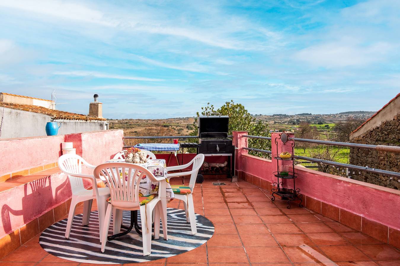 Ganze Wohnung, Ferienwohnung 'La Plazuela De Mari Ii' mit Balkon und Wi-Fi in Pereña de la Ribera, Parque Natural de las Arribes del Duero