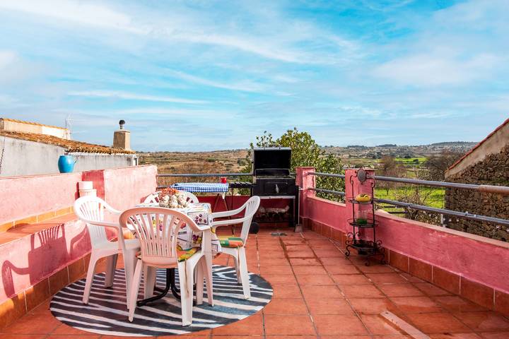 Ferienwohnung für 8 Personen, mit Kinderpool und Balkon - 1