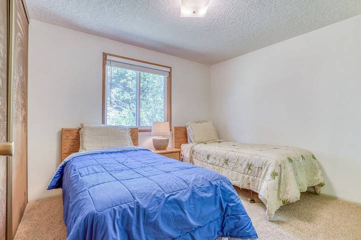 Vacation rental for 6 people, with terrace in Manzanita