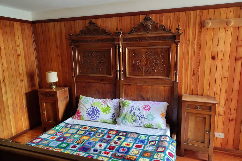 The mountain Cabin in Scopa, Walliser Alpen