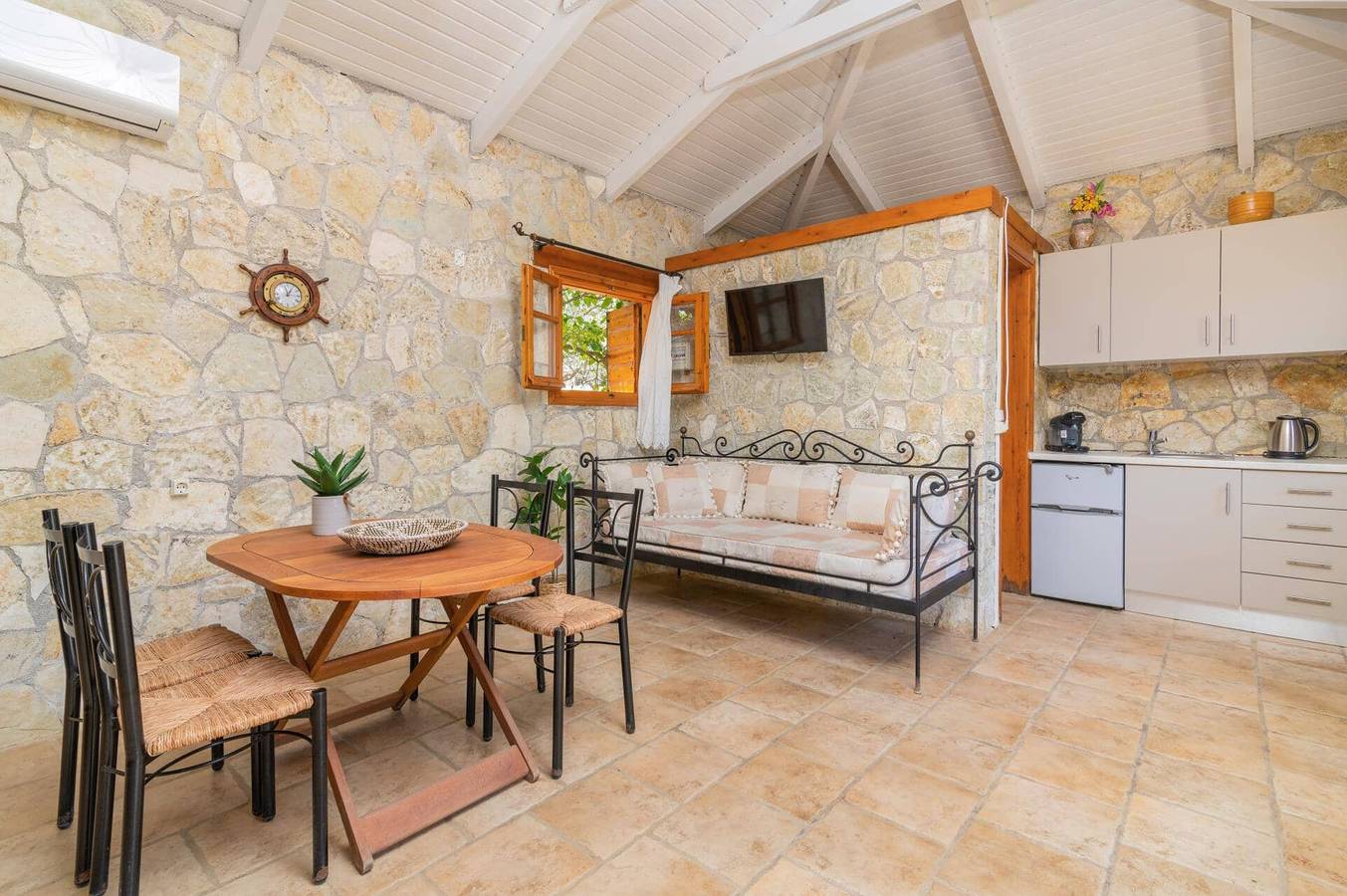 Villa für 2 Personen mit Garten in Drosia (Zakynthos), Kipseli