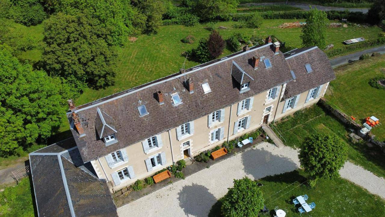 Appartement entier, L' Ancienne Ecole du Morvan in Larochemillay, Parc naturel régional du Morvan
