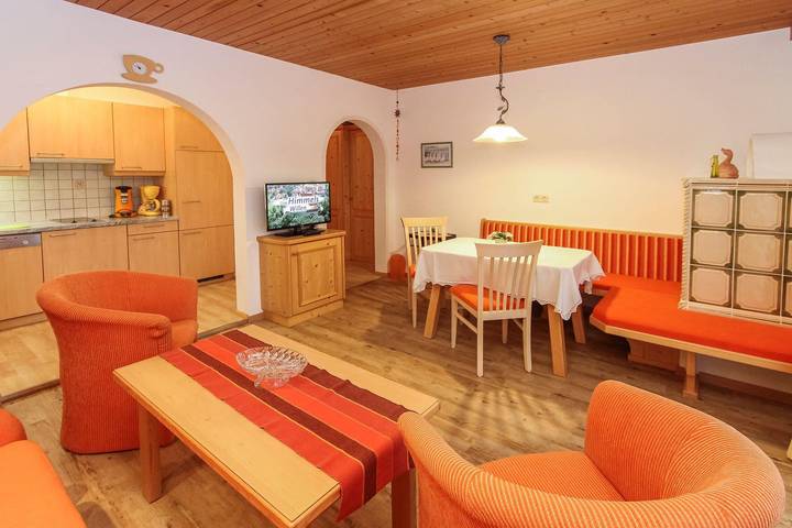 Ferienwohnung für 4 Personen, mit Sauna und Garten sowie Ausblick in Kössen - 4