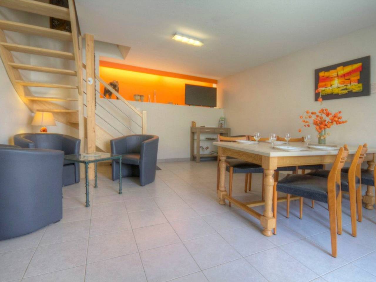 Gîte à proximité de la Loire avec Wi-Fi et équipement bébé in Divatte-sur-Loire, Région de Nantes