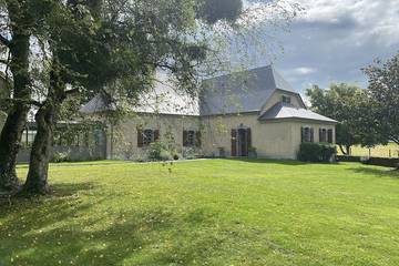 Agriturismo pour 10 personnes, avec jardin dans Lac du Gabas