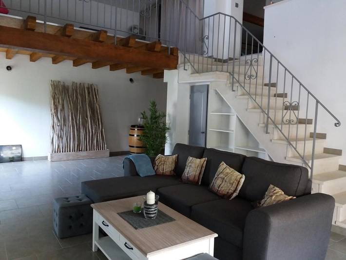 Location de vacances pour 6 personnes, avec Terrasse et Jardin à Saint-Victor-la-Coste