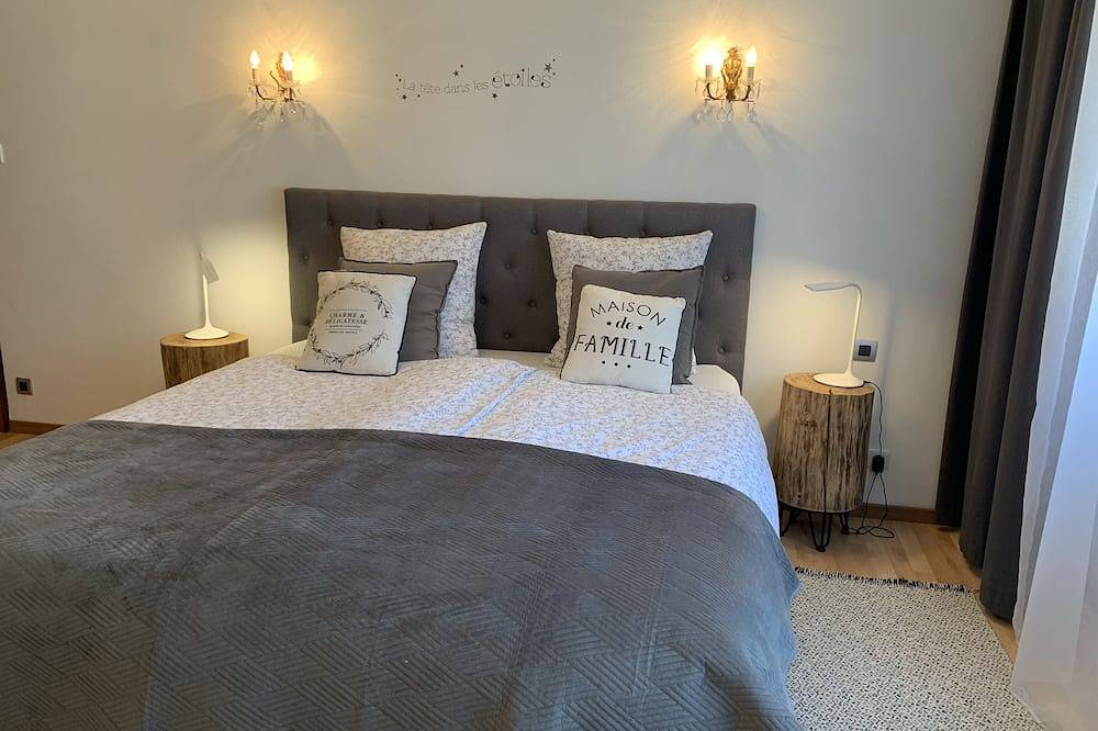 Haus Hirsch Komfort von 130 m2 des Park mit Blick auf deer in Birkenwald, Region Saverne