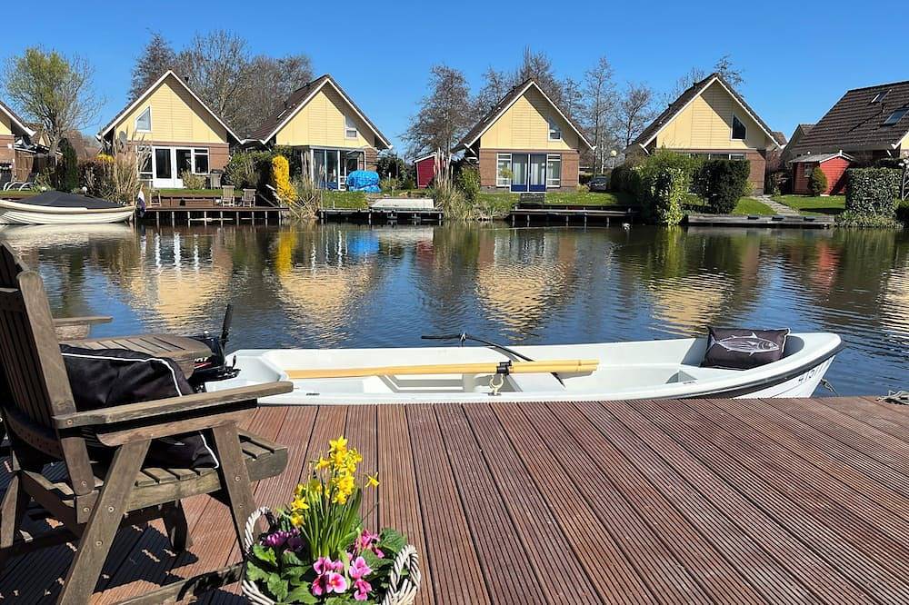 Modern eingerichtetes Ferienhaus für 6 Personen, direkt am Wasser    - Wlan !! in Medemblik, Ijsselmeer