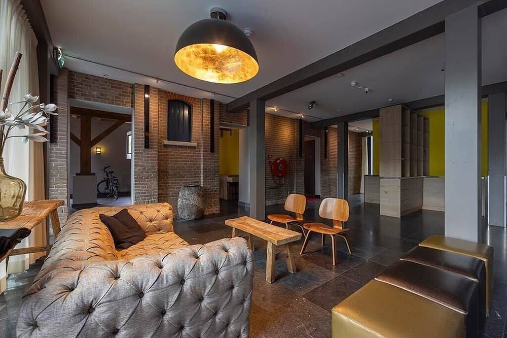 Restored Warehouse Room Close to Wildlands Adventure Zoo Emmen in Coevorden, Drenthe