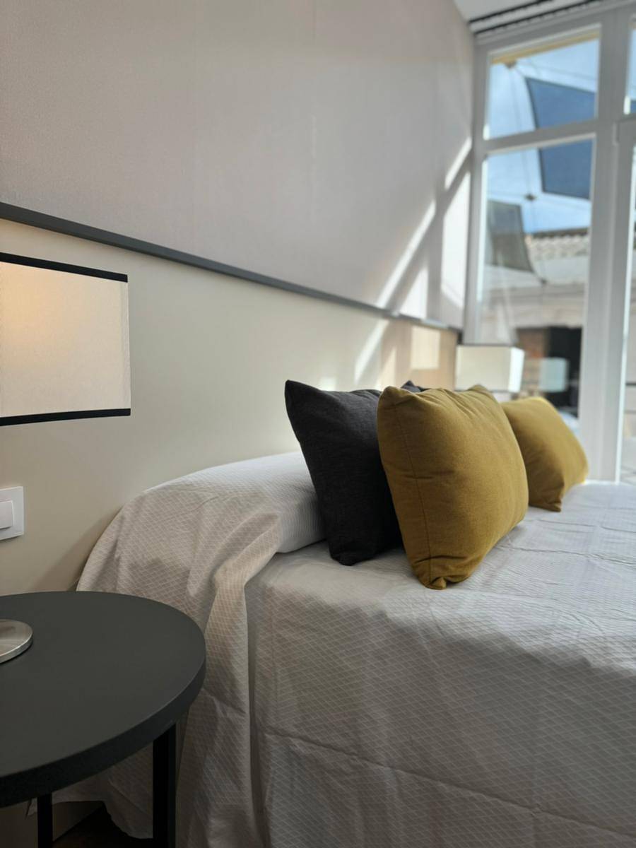 Entire apartment, Holiday apartment for 3 people with balcony in Badajoz, Badajoz Province