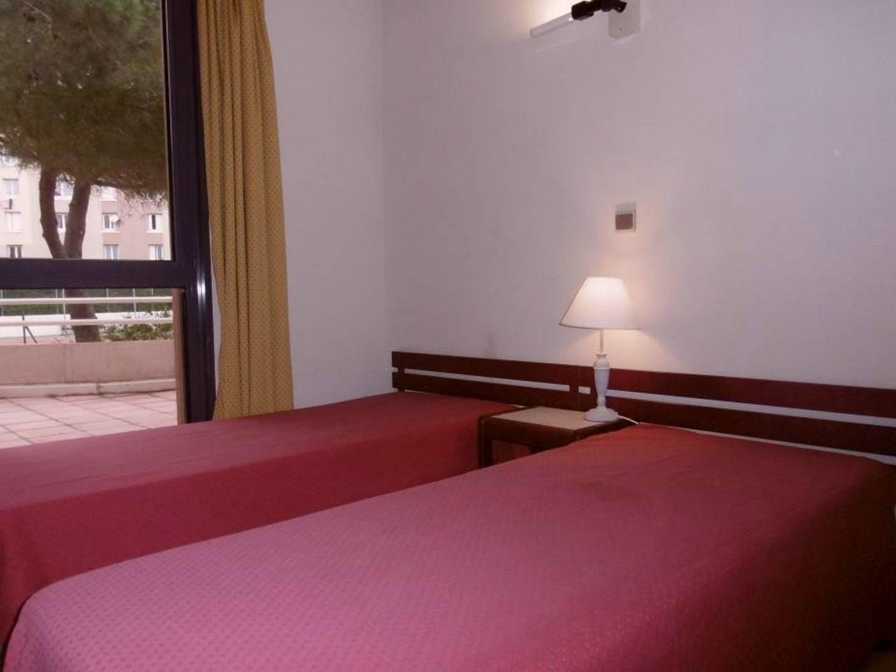 Entire apartment, Ground floor 38m² in Sète with sea view and private parking in Sete, Côte d'Améthyste