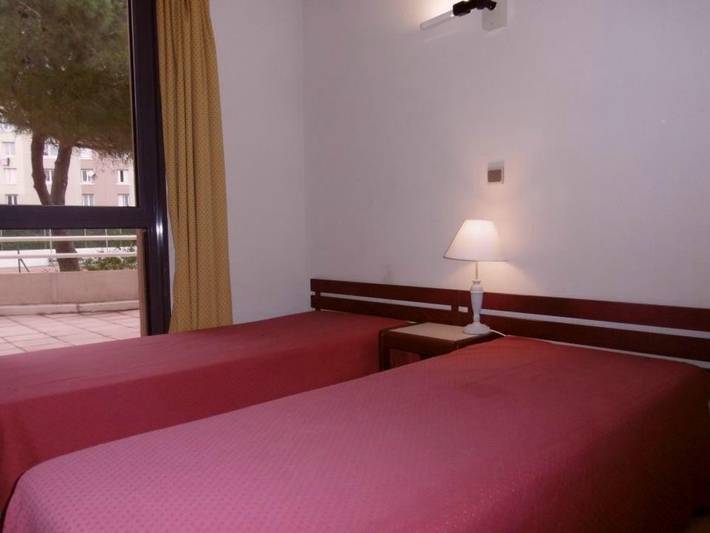 Gîte pour 4 personnes, avec piscine dans Plage Lazaret - 4