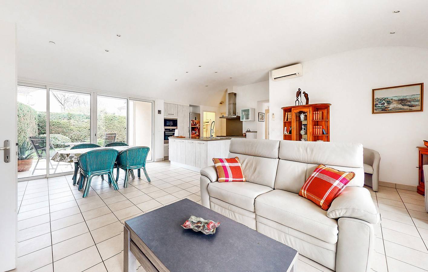 Appartement à Prayssac avec lave-linge et parking, à 500m du centre ville in Prayssac, Lot