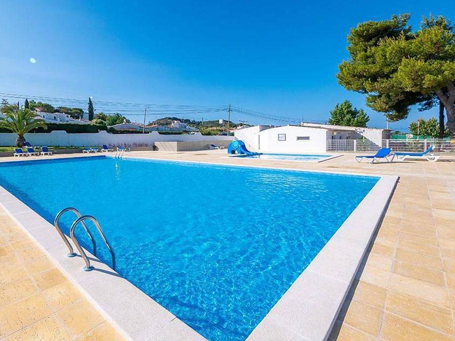 Camping Orbitur Valverde - Bungalow 6 personen - Mobilheim | Comfort | 3 Zi. | 6 Pers. | Erhöhte Terrasse | Clim. in Luz, Faro Distrikt