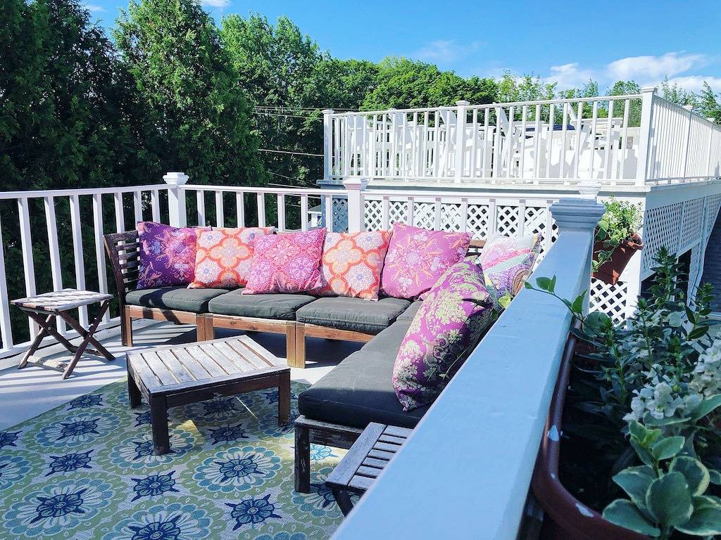 Charming 2 story home near Perkins Cove in Ogunquit, York County