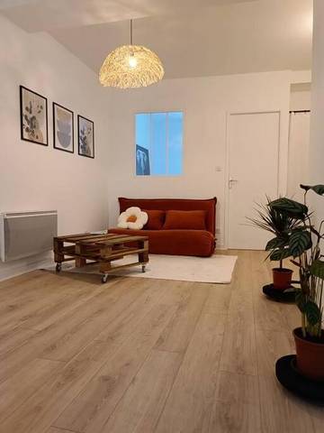 Gîte pour 4 personnes, avec jardin et terrasse à Tarare