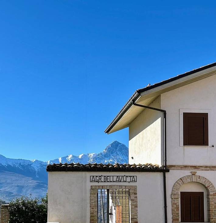 Alloggio in famiglia per 2 persone, con Terrazza e Giardino nonché Panorama in Gran Sasso