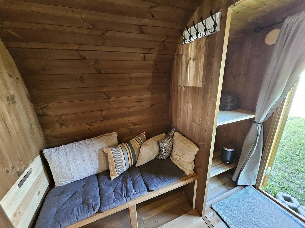 Camping im Fass in Bad Dürrenberg, Saale-Unstrut