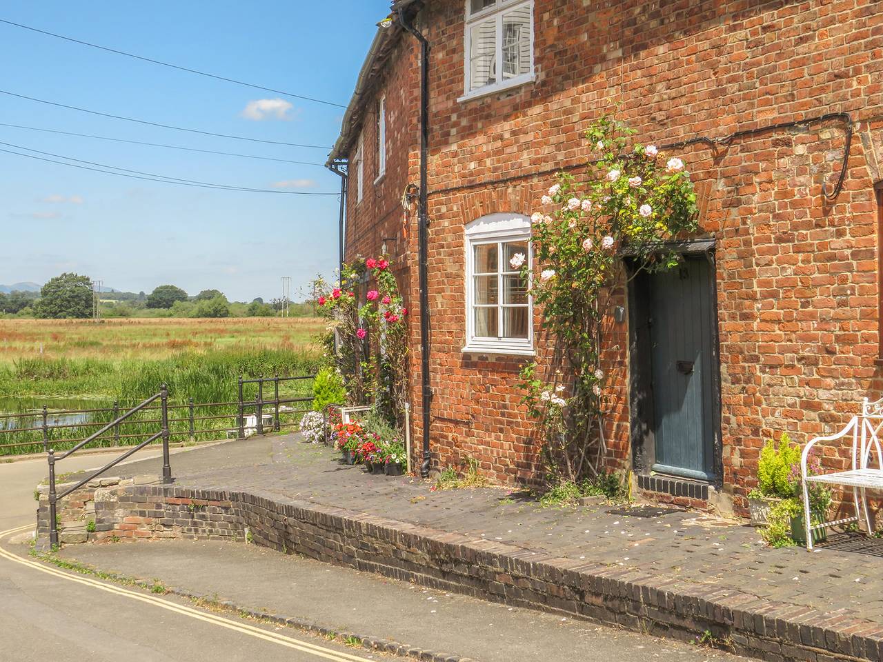 River Cottage in Tewkesbury, Gloucestershire