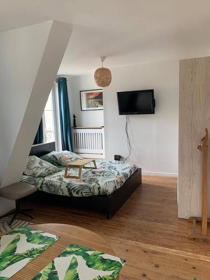 Gîte pour 2 personnes, avec vue ainsi que jardin et terrasse à Houdan
