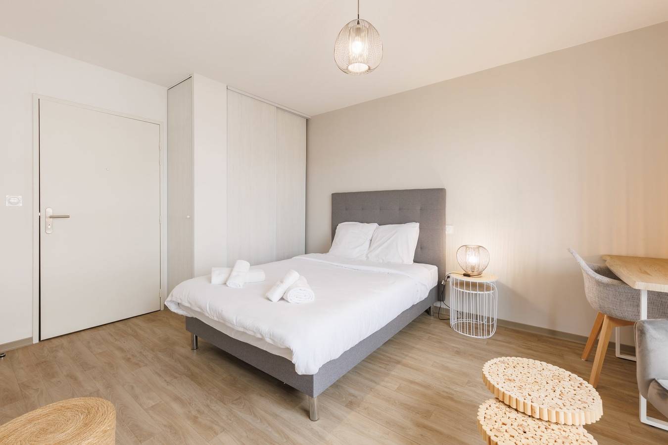 Ganzes Studio, 8 Le Loki - Tramway - Wifi in Clermont-Ferrand, Regionaler Naturpark Volcans d'Auvergne